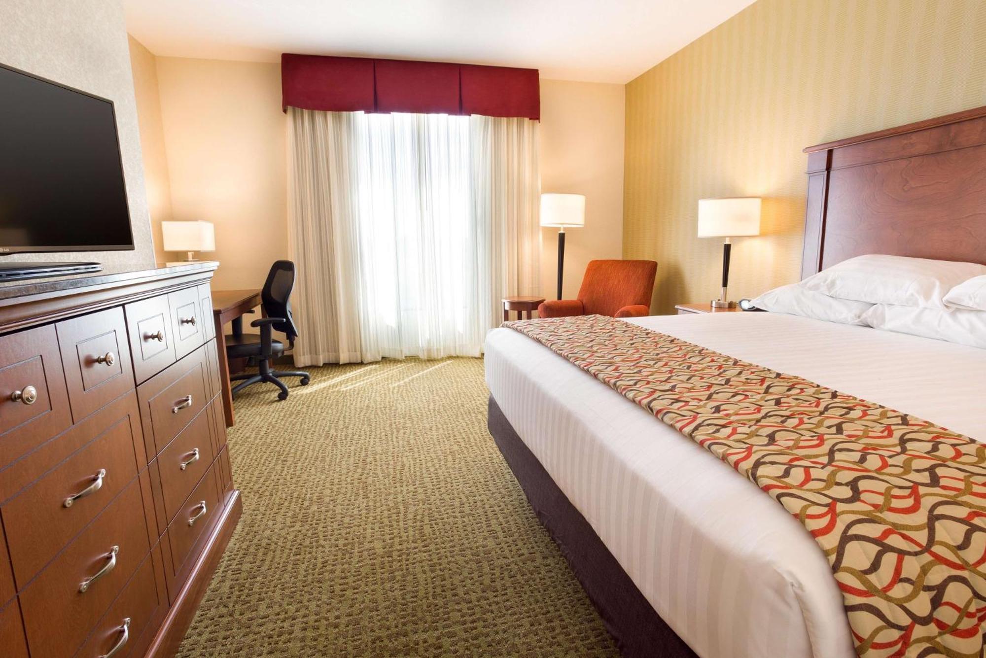 Drury Inn And Suites Denver Central Park Bagian luar foto