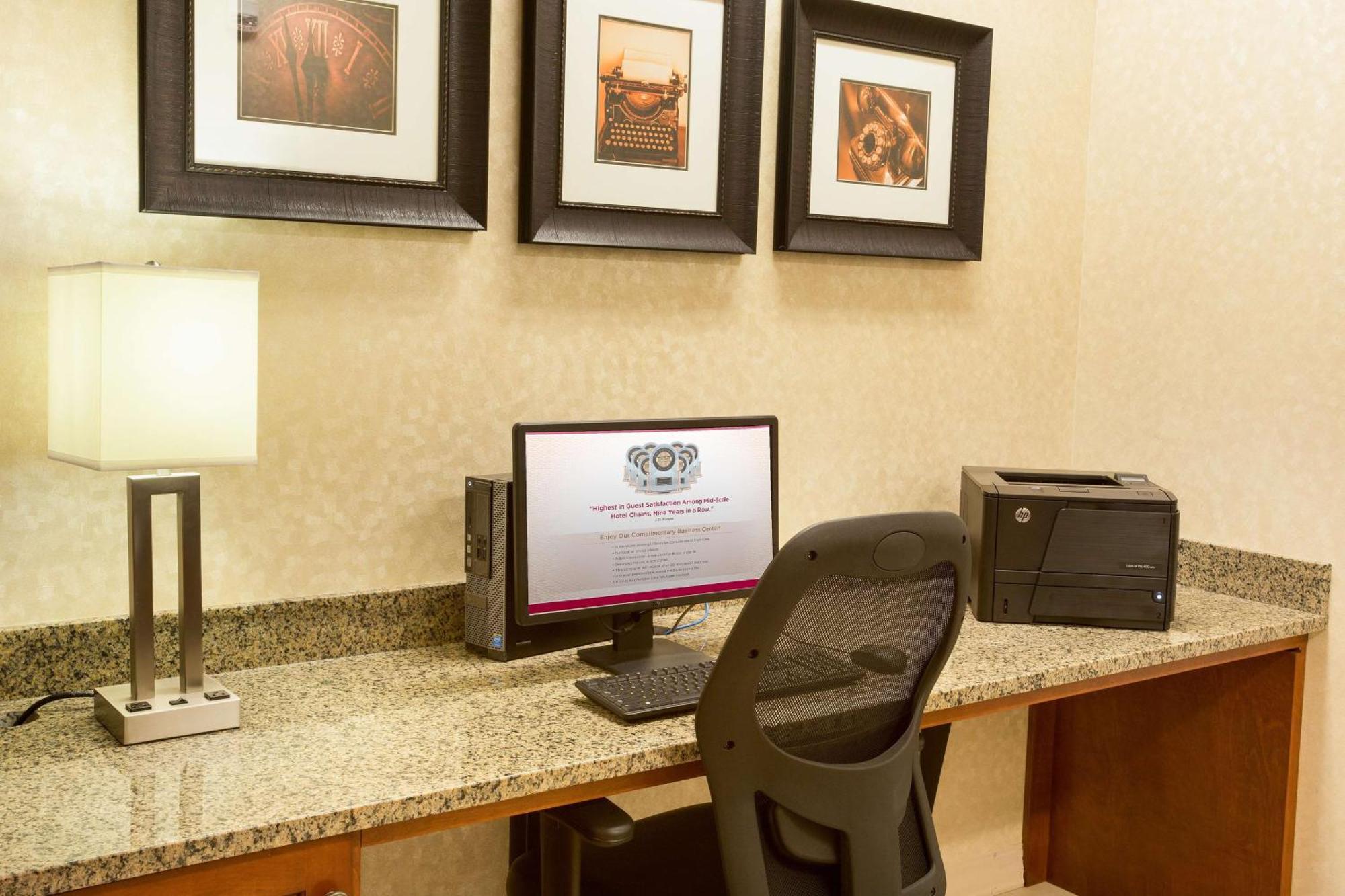 Drury Inn And Suites Denver Central Park Bagian luar foto