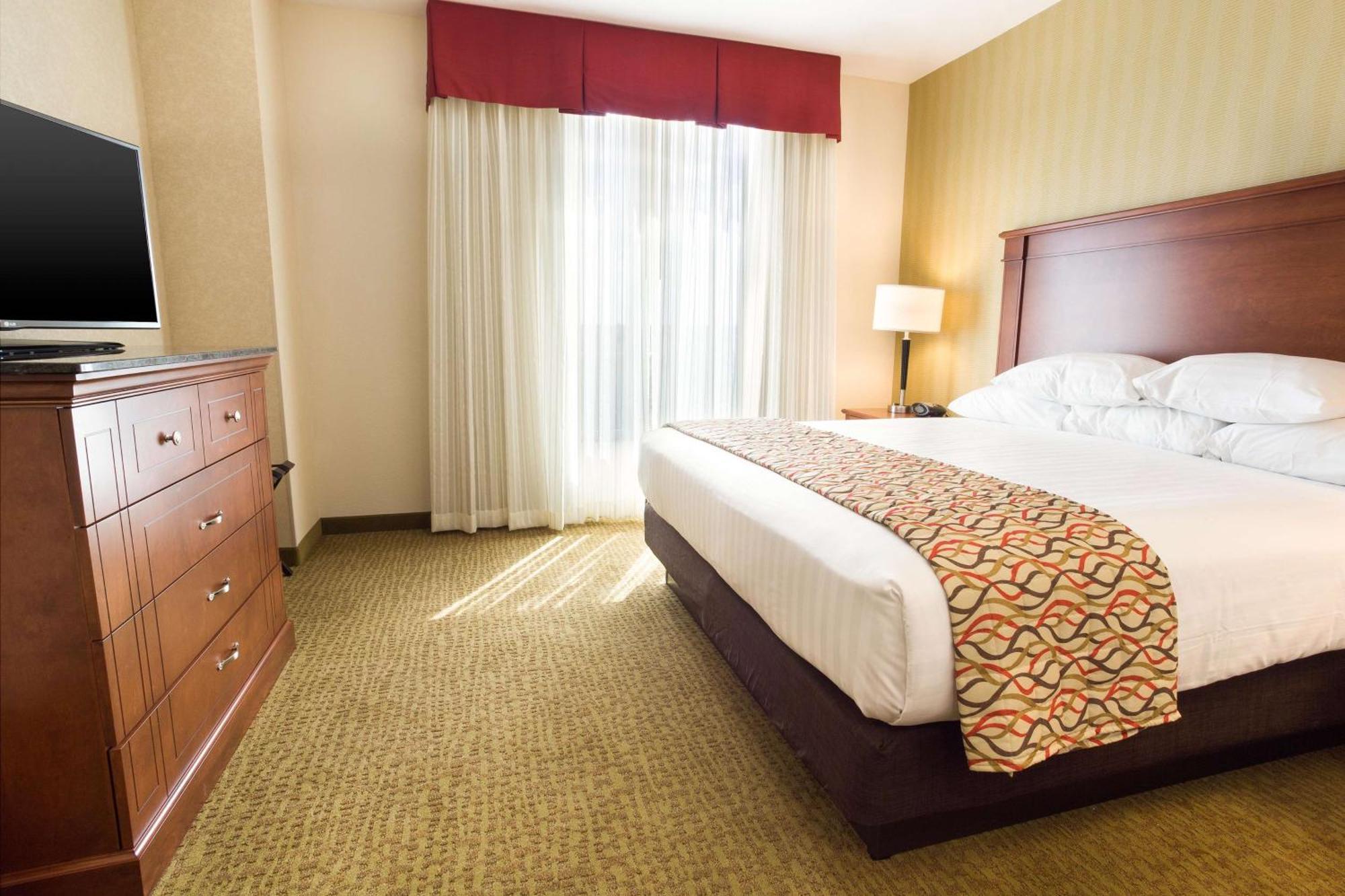 Drury Inn And Suites Denver Central Park Bagian luar foto