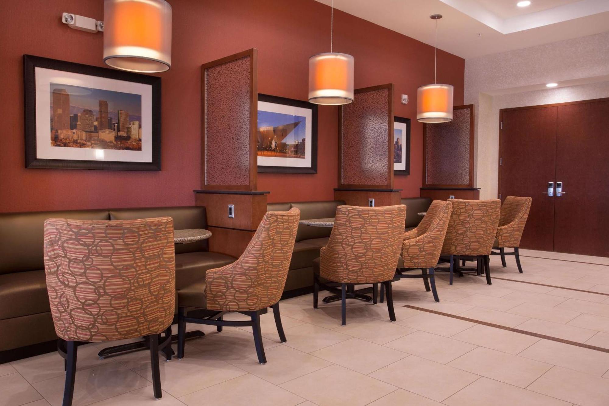 Drury Inn And Suites Denver Central Park Bagian luar foto