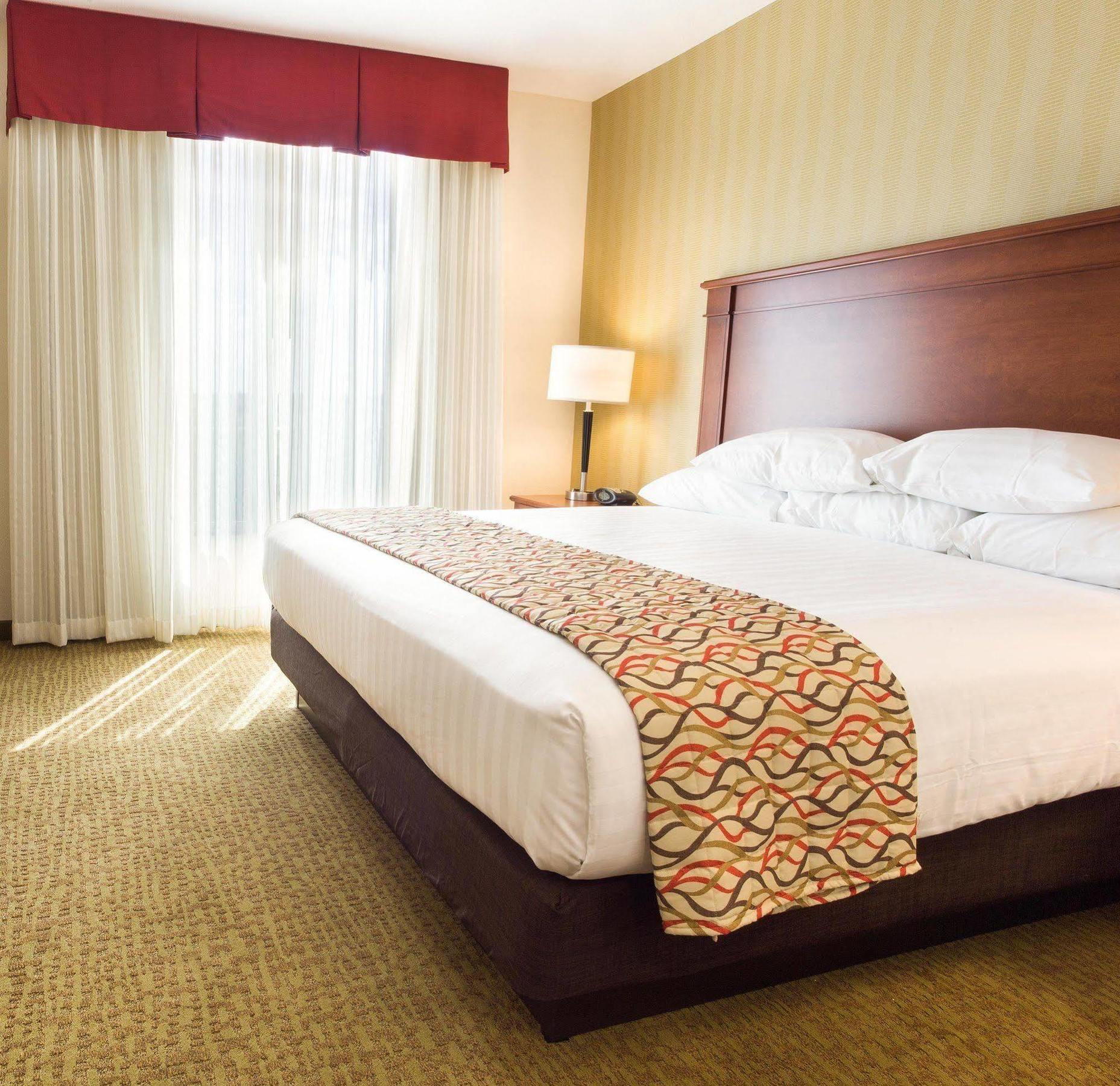 Drury Inn And Suites Denver Central Park Bagian luar foto