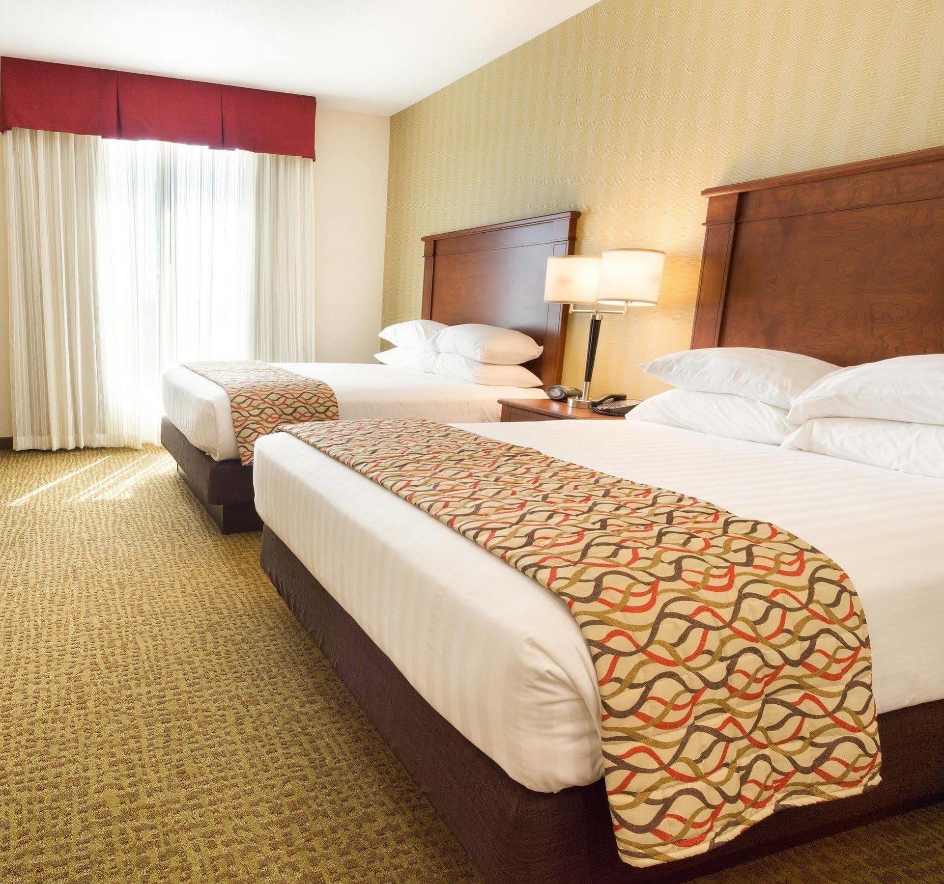 Drury Inn And Suites Denver Central Park Bagian luar foto